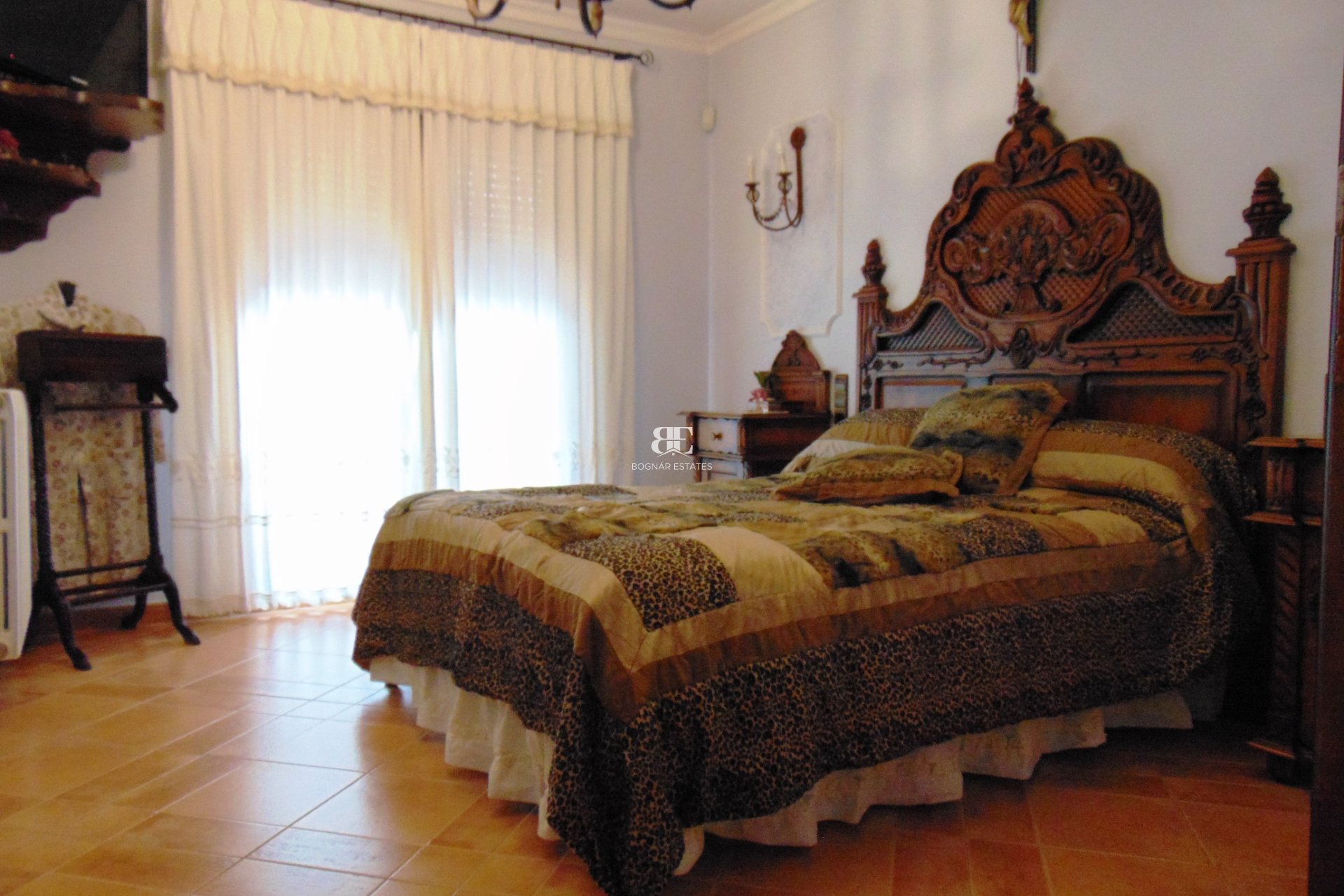Resale - Villa -
Bigastro