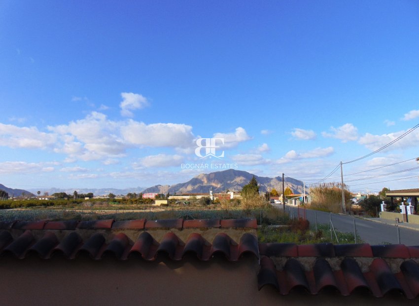 Resale - Villa -
Bigastro