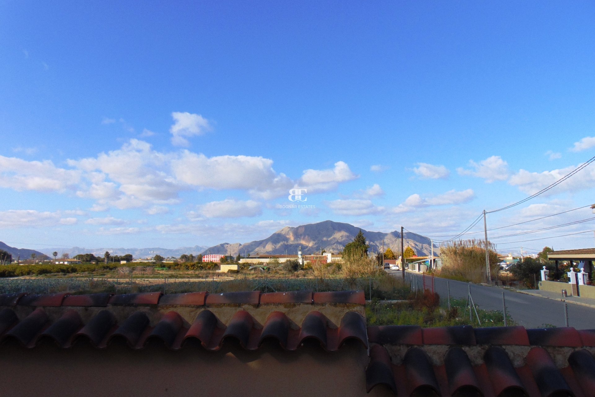 Resale - Villa -
Bigastro