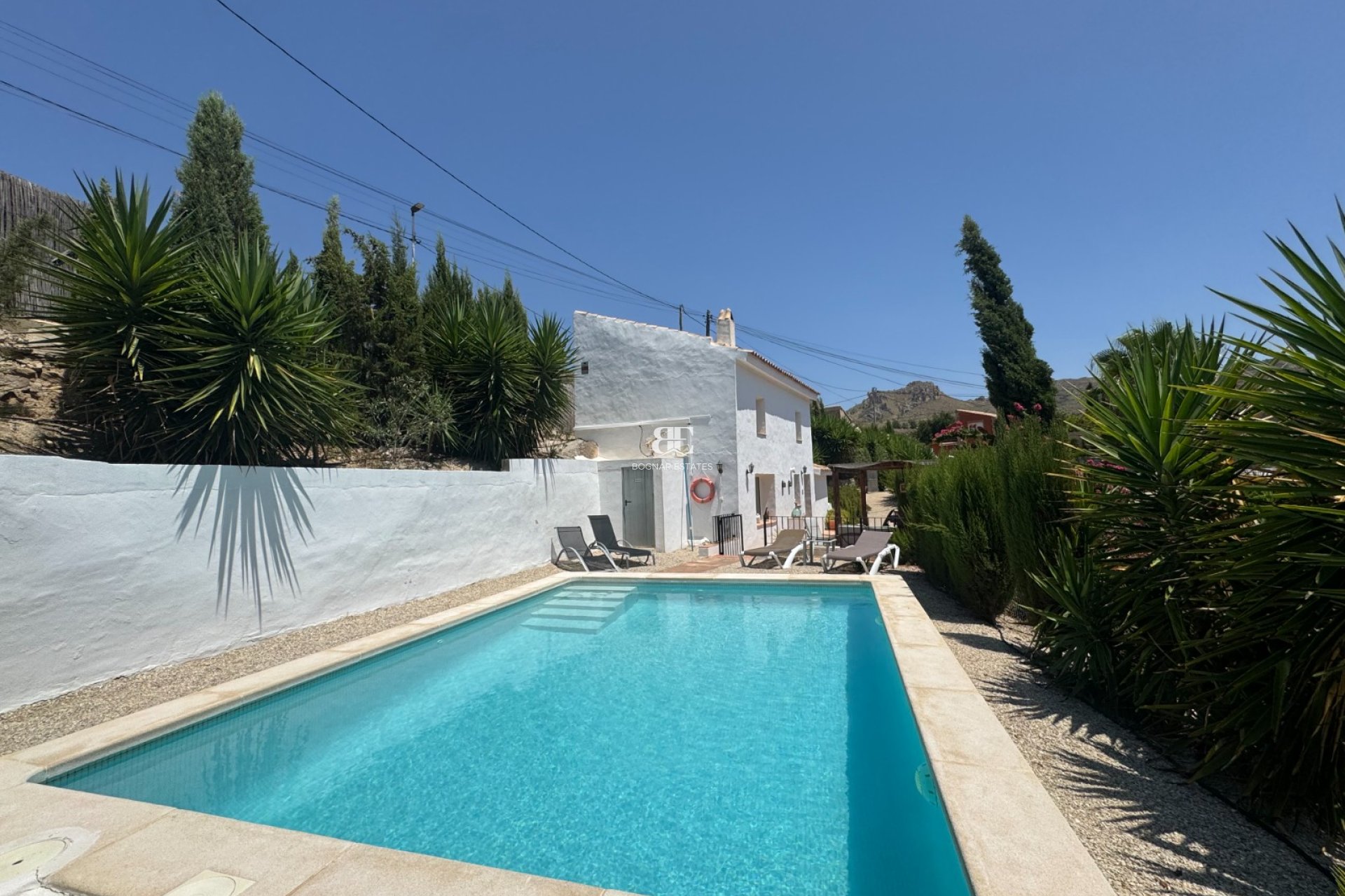 Resale - Villa -
Blanca