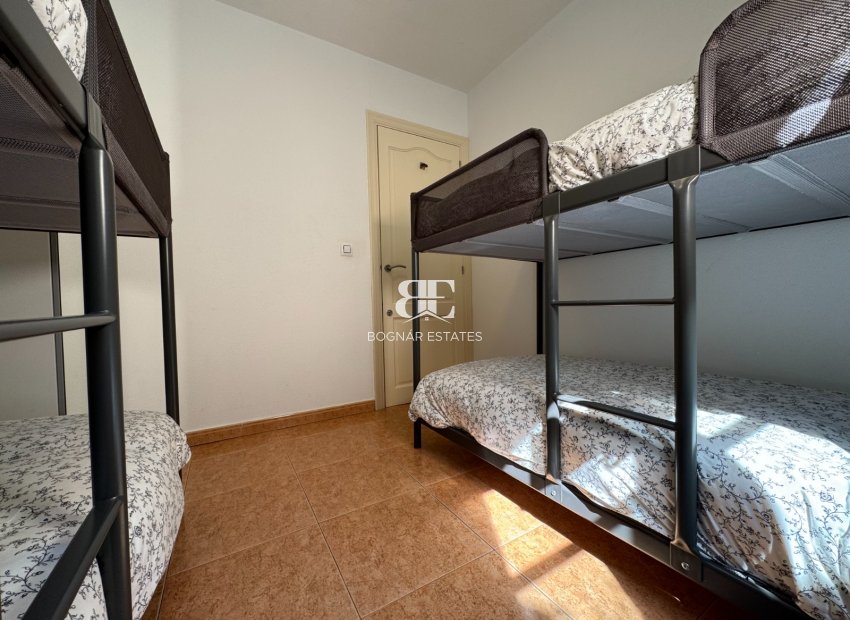 Resale - Villa -
Blanca