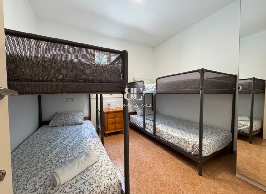 Resale - Villa -
Blanca