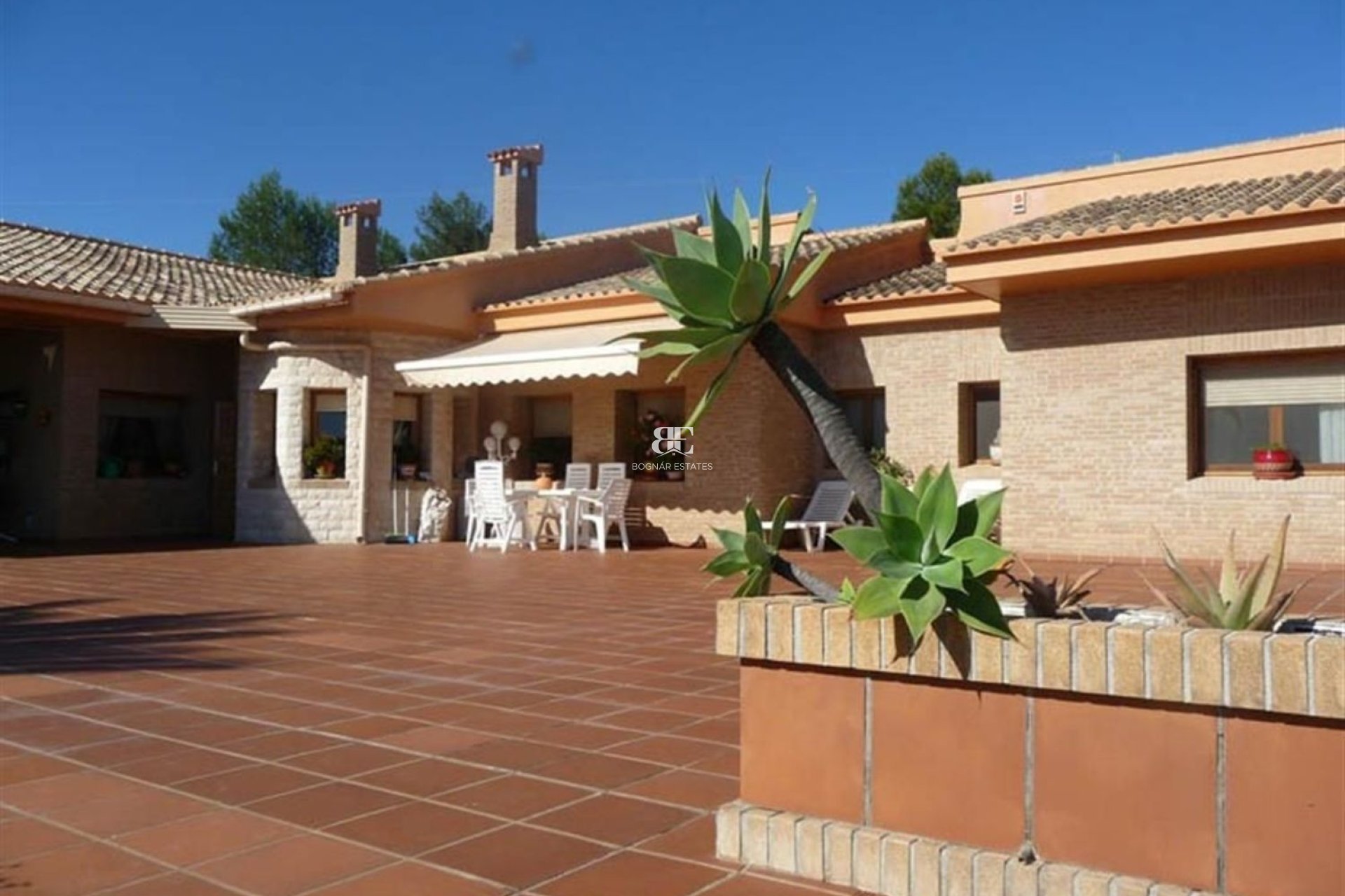 Resale - Villa -
Calpe - Gargasindi