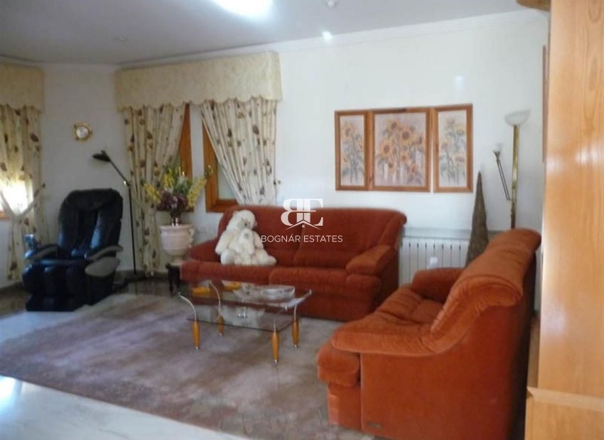 Resale - Villa -
Calpe - Gargasindi