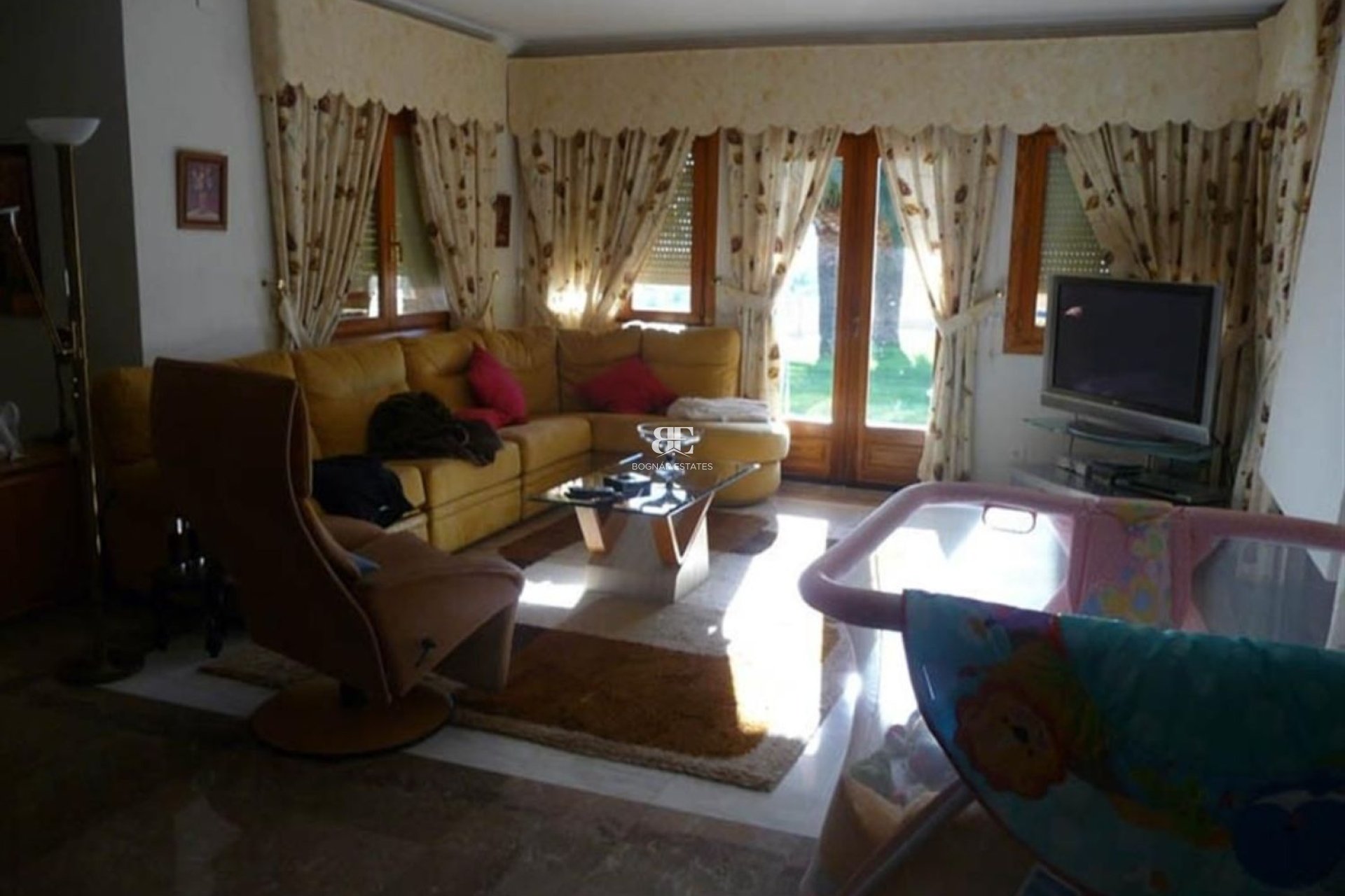 Resale - Villa -
Calpe - Gargasindi