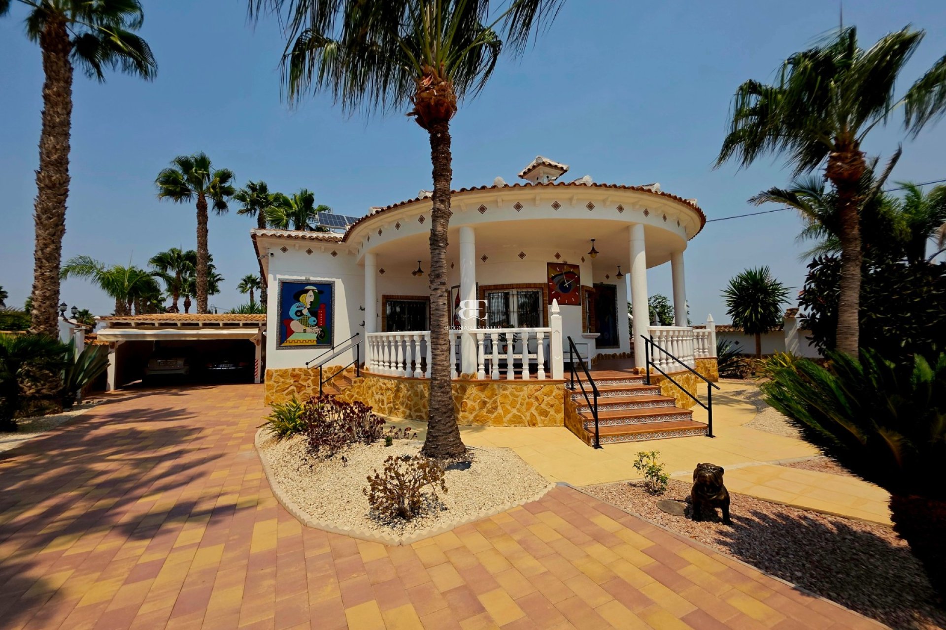 Resale - Villa -
Catral