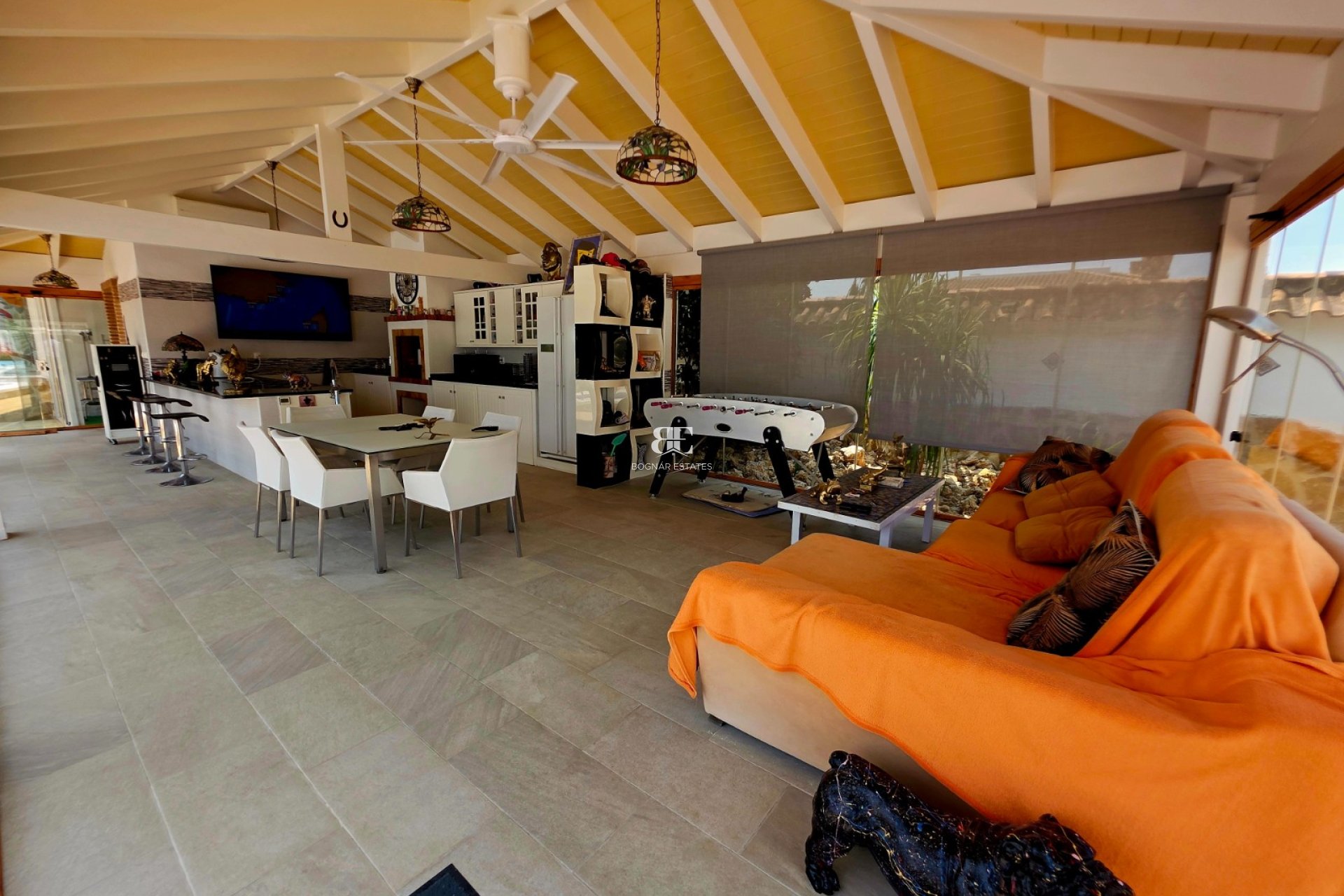 Resale - Villa -
Catral