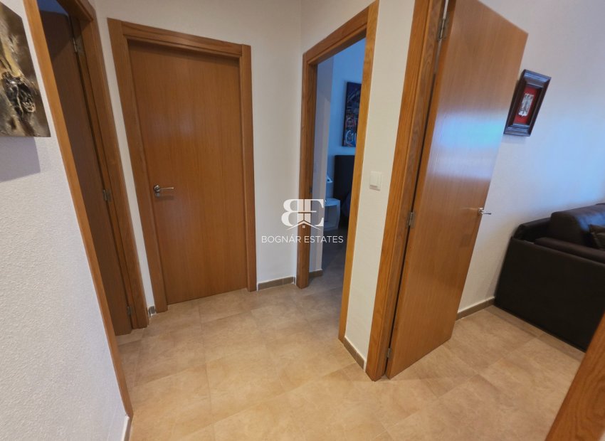 Resale - Villa -
Catral