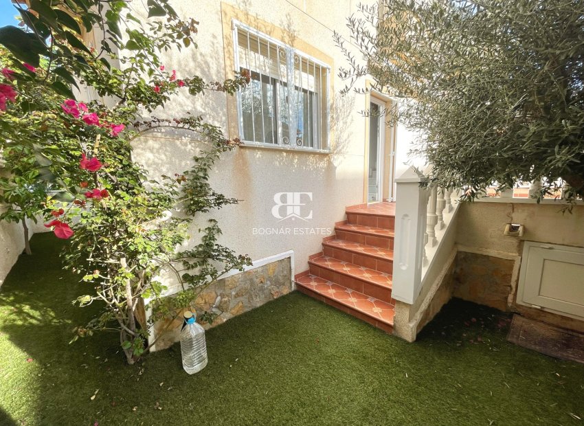 Resale - Villa -
Ciudad Quesada - Airstrip