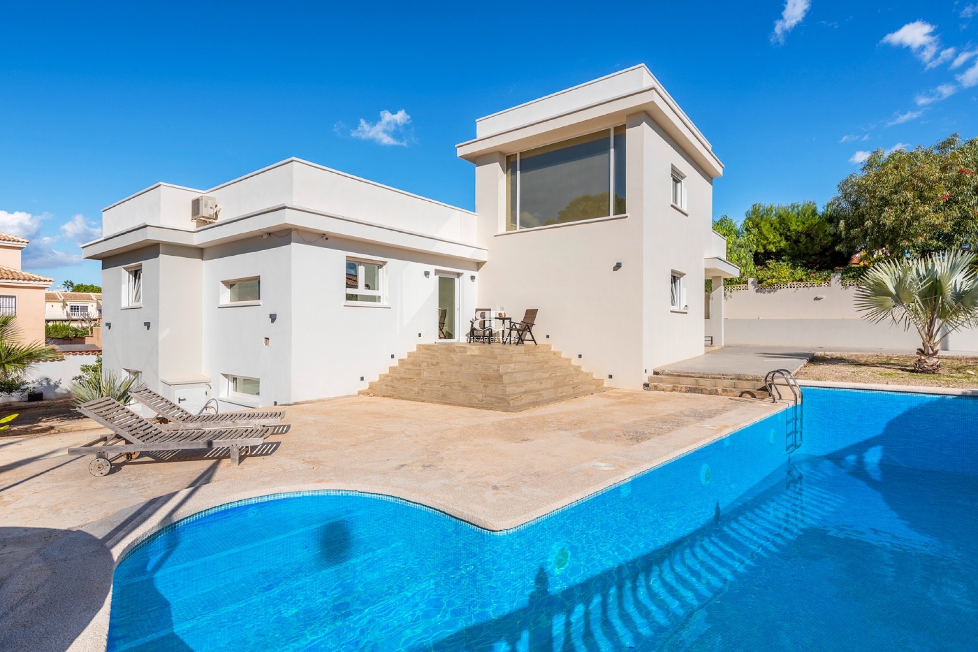 Resale - Villa -
Ciudad Quesada - Central Quesada