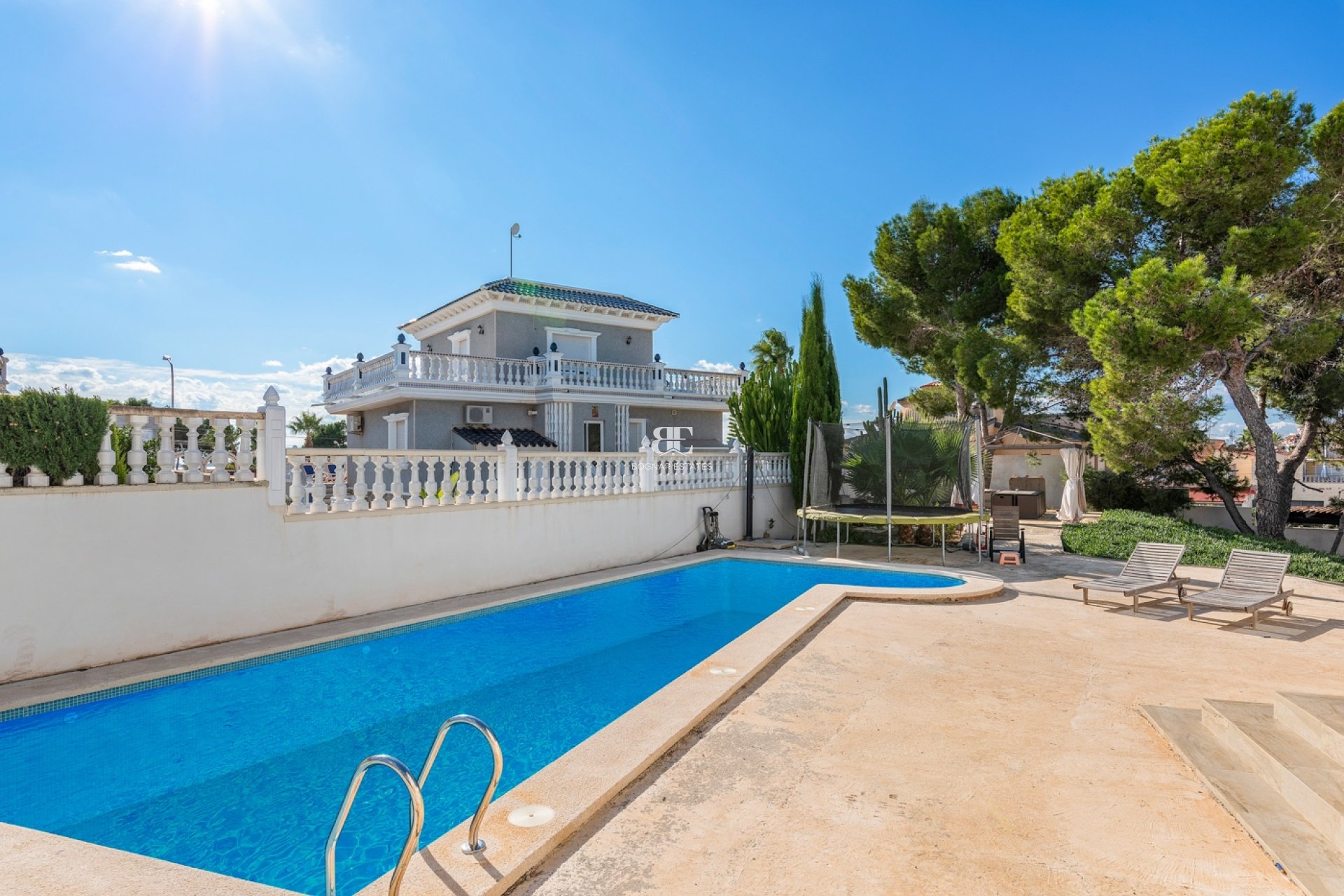 Resale - Villa -
Ciudad Quesada - Central Quesada