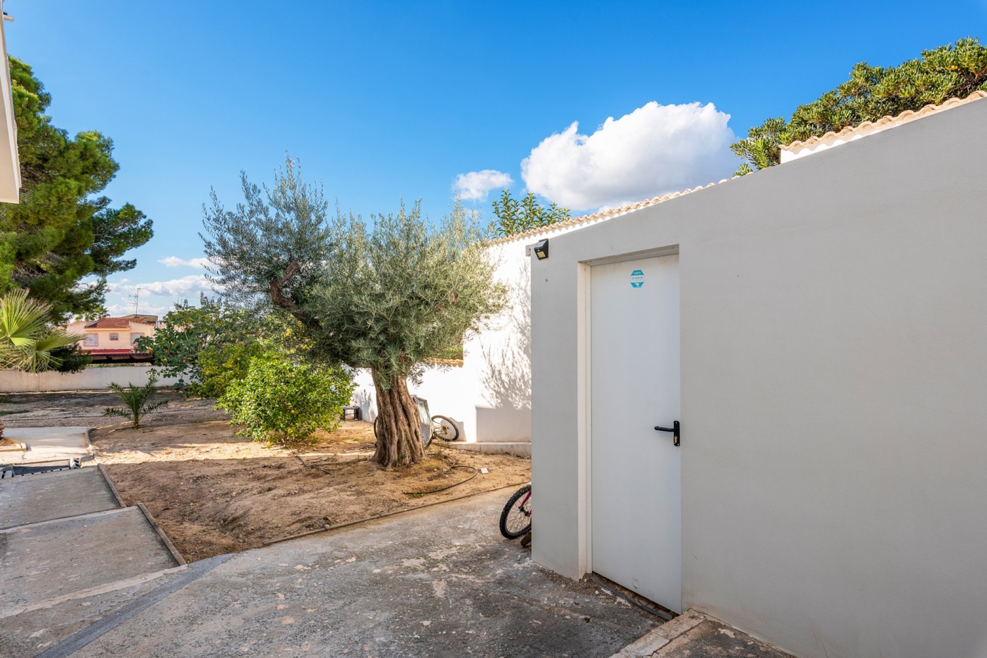 Resale - Villa -
Ciudad Quesada - Central Quesada
