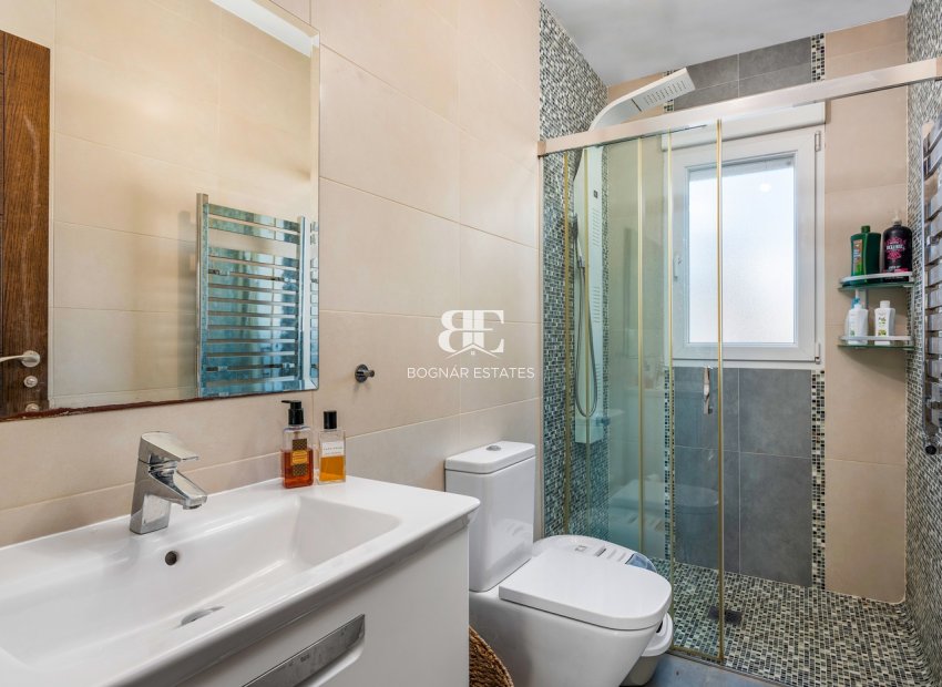 Resale - Villa -
Ciudad Quesada - Central Quesada