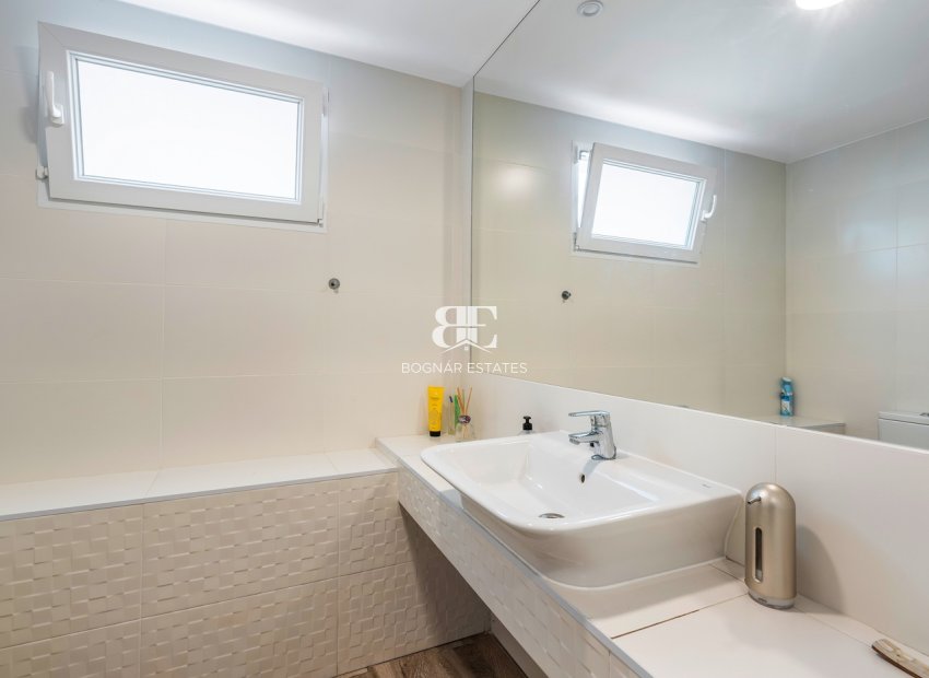 Resale - Villa -
Ciudad Quesada - Central Quesada