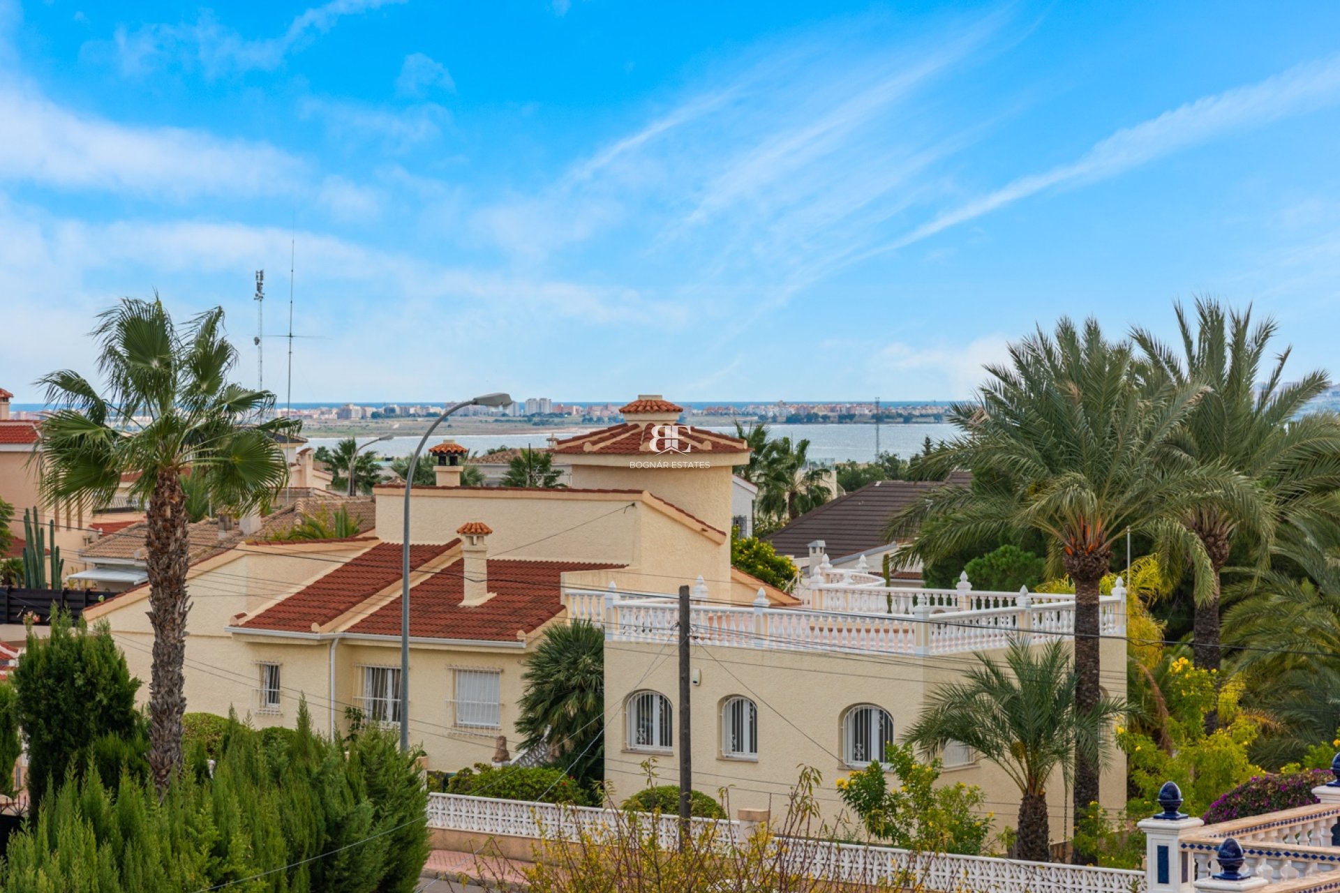Resale - Villa -
Ciudad Quesada - Central Quesada