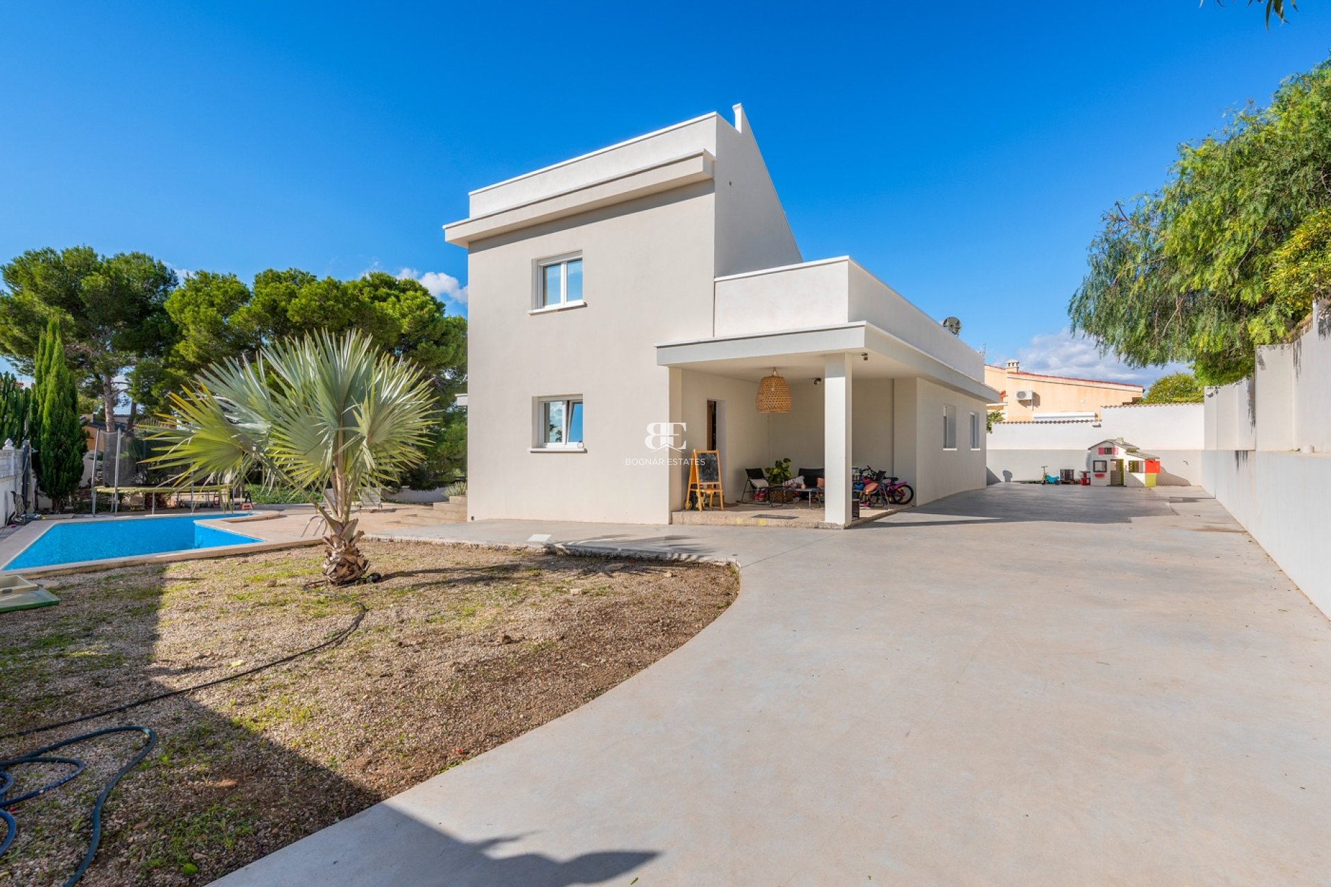 Resale - Villa -
Ciudad Quesada - Central Quesada
