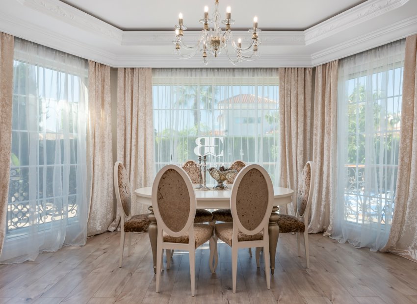 Resale - Villa -
Ciudad Quesada - Doña Pepa