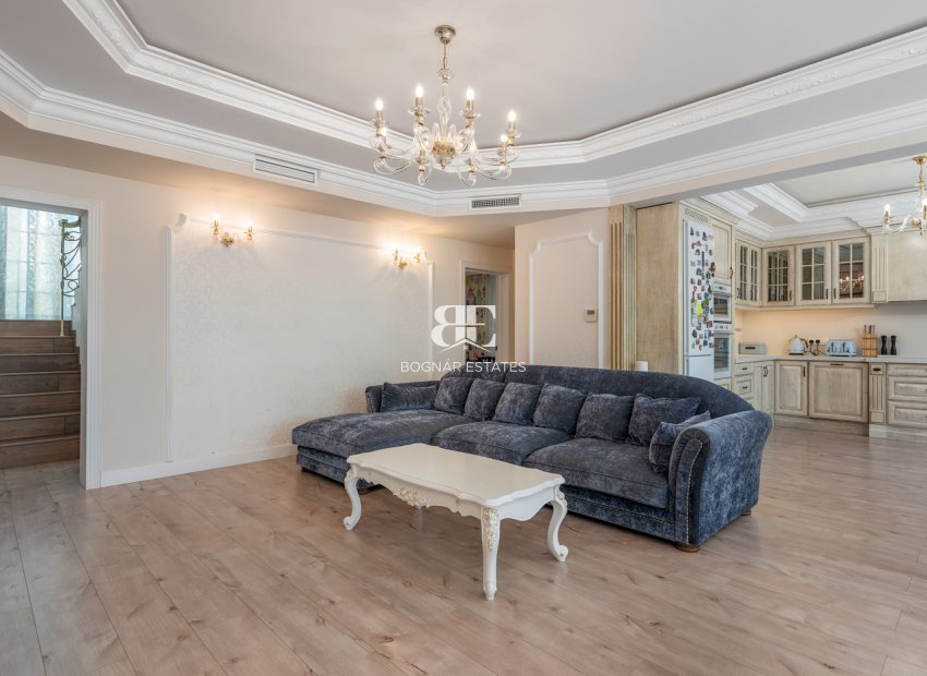 Resale - Villa -
Ciudad Quesada - Doña Pepa