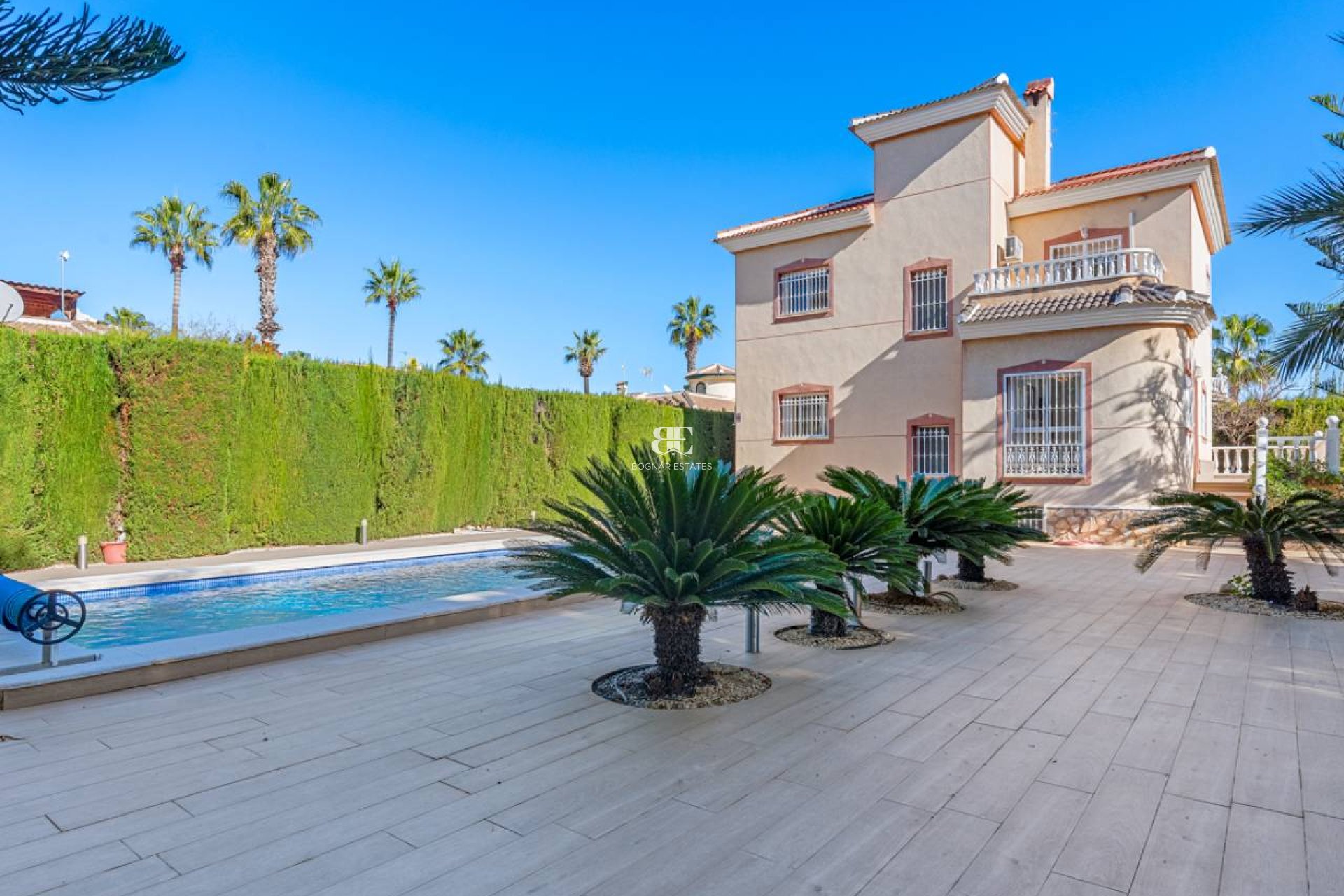 Resale - Villa -
Ciudad Quesada - Doña Pepa