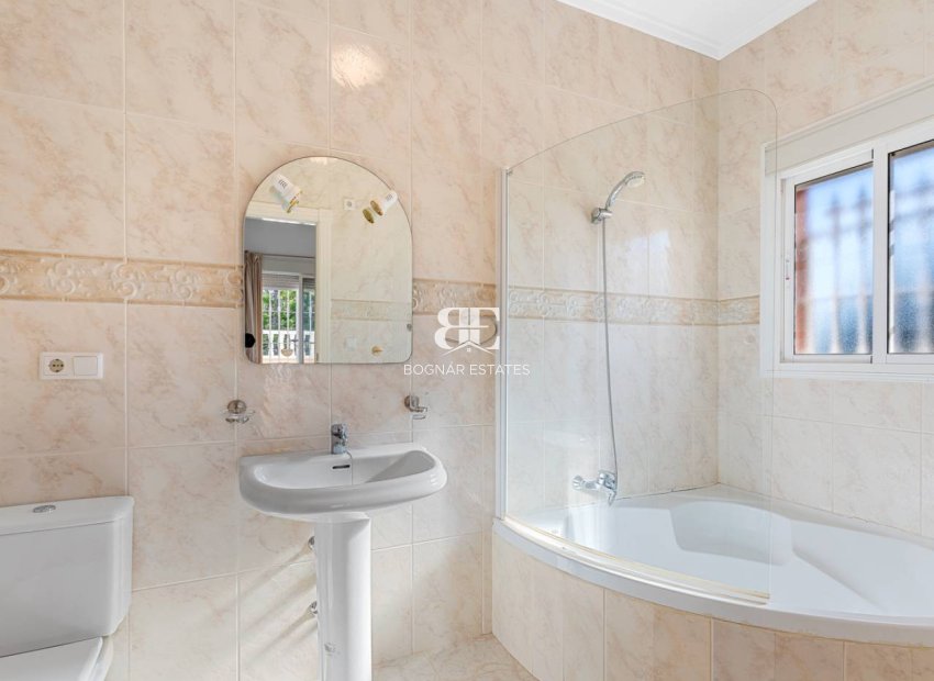 Resale - Villa -
Ciudad Quesada - Doña Pepa
