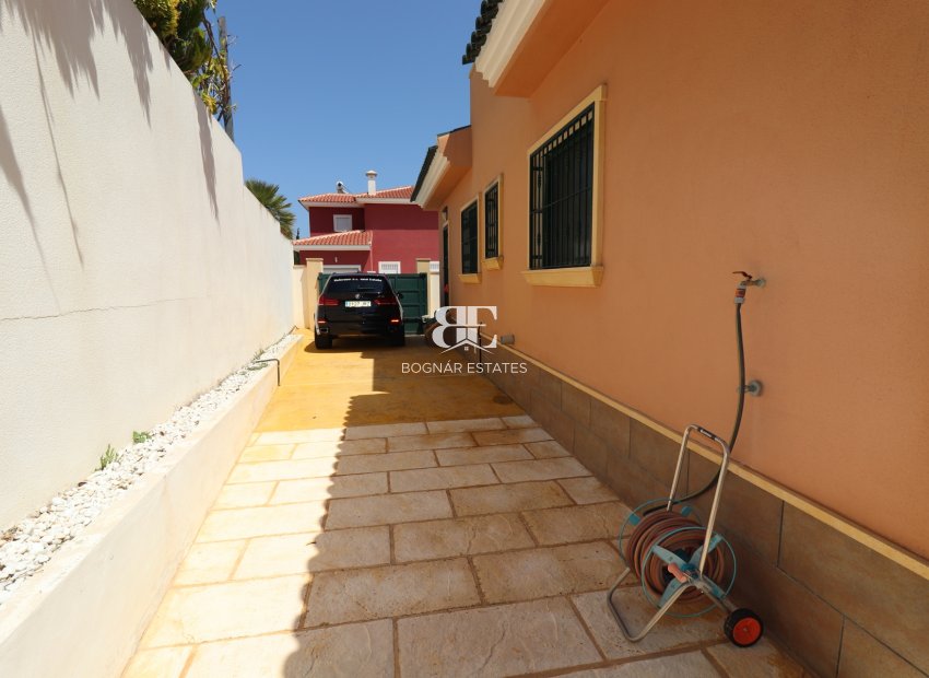 Resale - Villa -
Ciudad Quesada - Doña Pepa