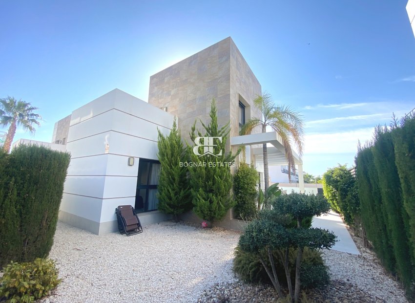 Resale - Villa -
Ciudad Quesada - Doña Pepa