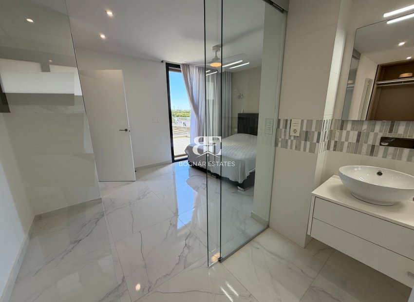 Resale - Villa -
Ciudad Quesada - La Laguna