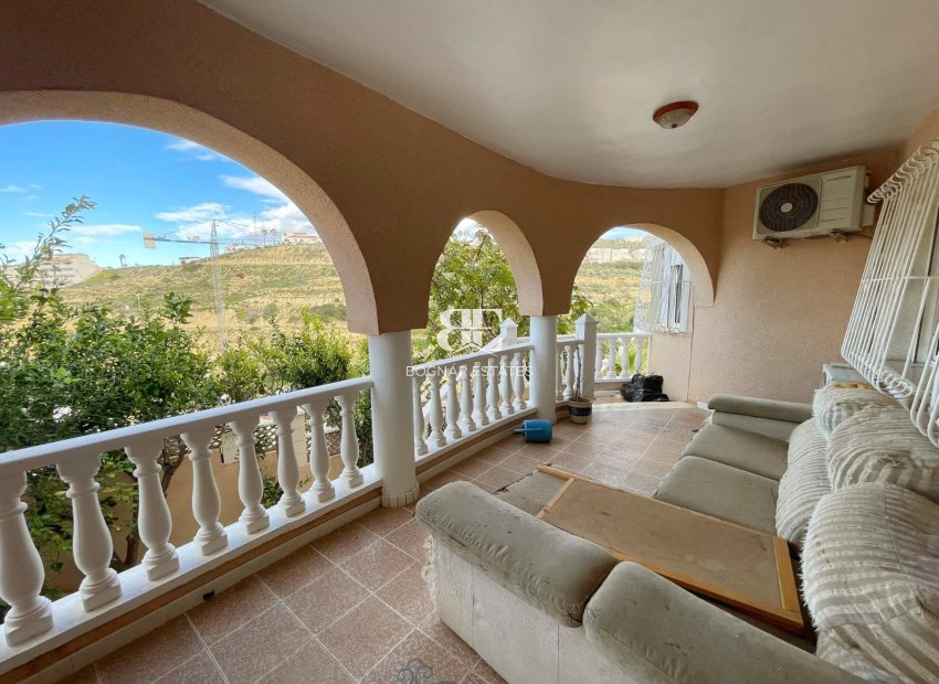 Resale - Villa -
Ciudad Quesada - La Marquesa Golf