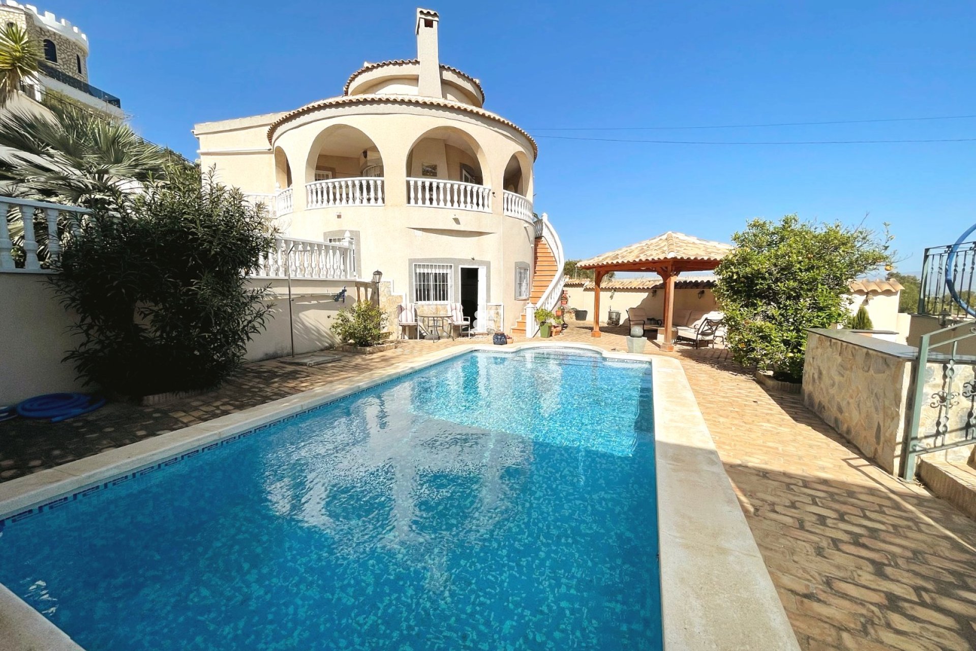 Resale - Villa -
Ciudad Quesada - La Marquesa Golf