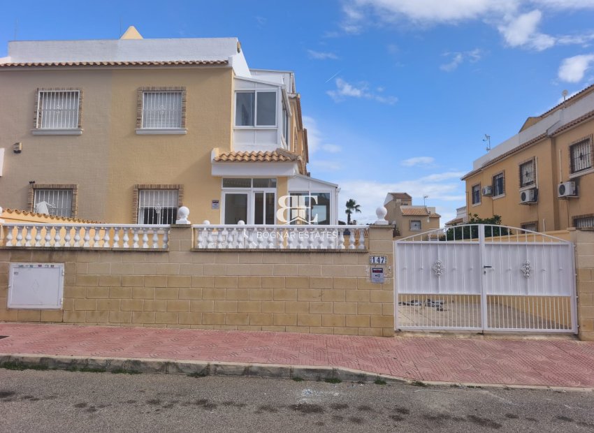 Resale - Villa -
Ciudad Quesada - Lo Marabú