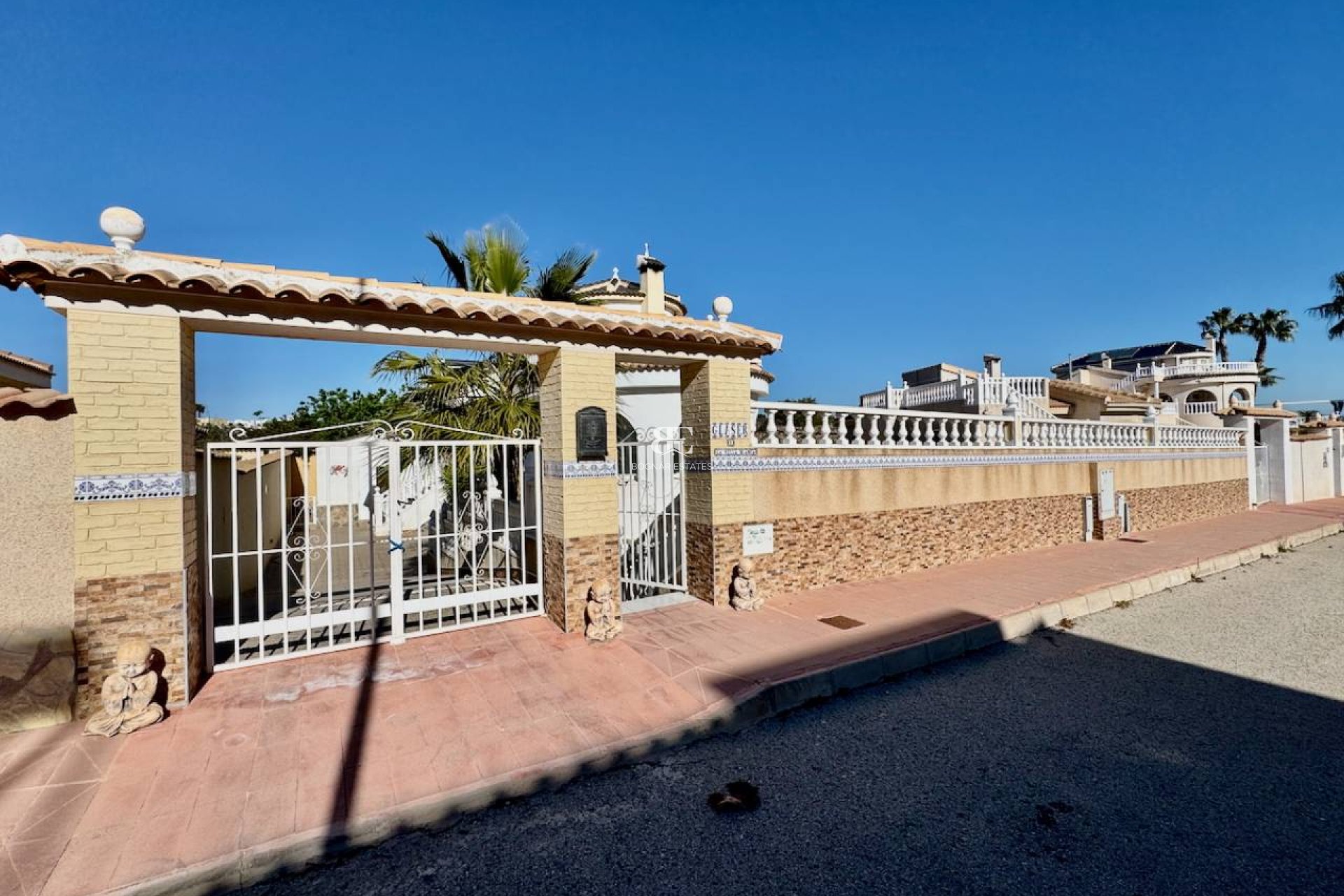 Resale - Villa -
Ciudad Quesada - Lo Pepin