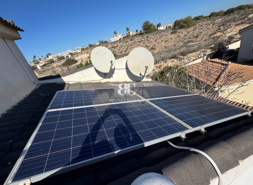 Resale - Villa -
Ciudad Quesada - Lo Pepin