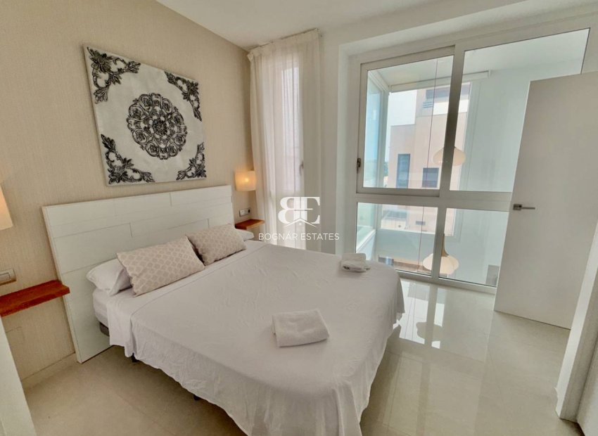 Resale - Villa -
Ciudad Quesada - Pueblo Bravo