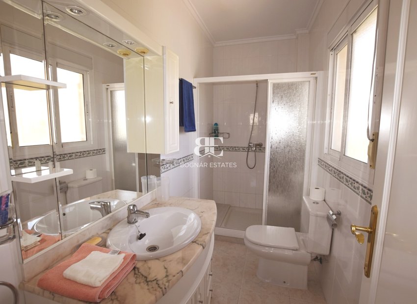 Resale - Villa -
Ciudad Quesada - Pueblo Bravo