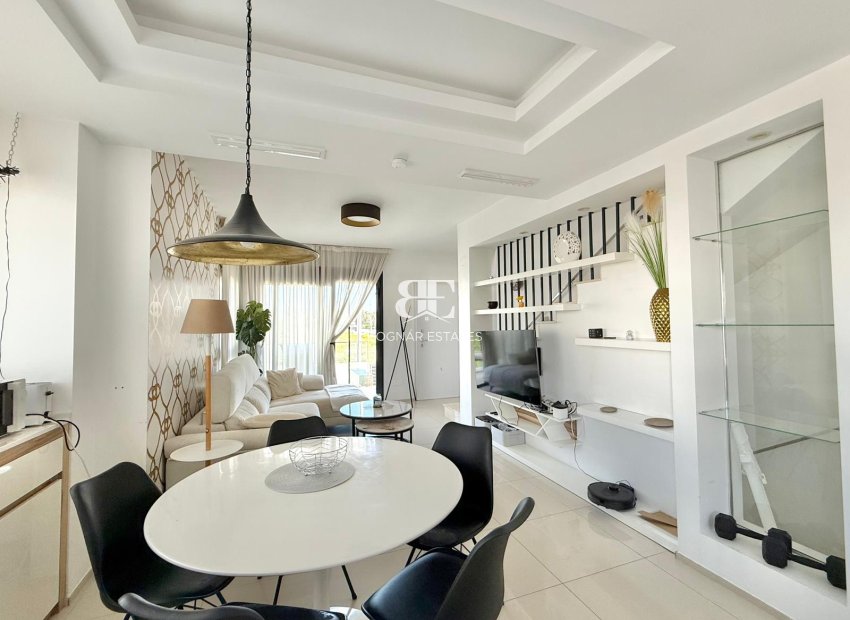 Resale - Villa -
Ciudad Quesada - Pueblo Bravo