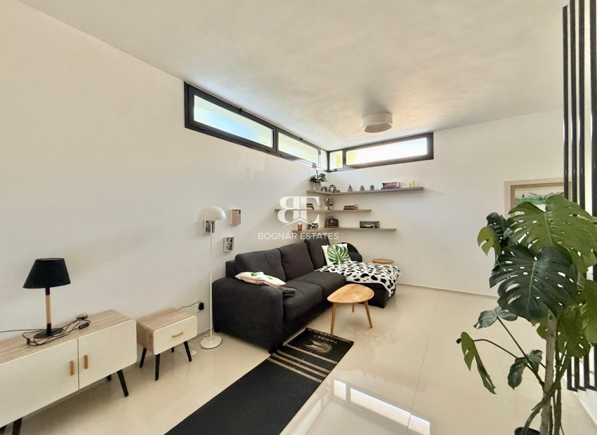 Resale - Villa -
Ciudad Quesada - Pueblo Bravo