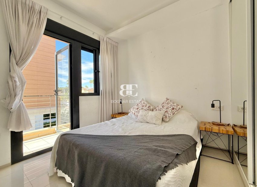 Resale - Villa -
Ciudad Quesada - Pueblo Bravo