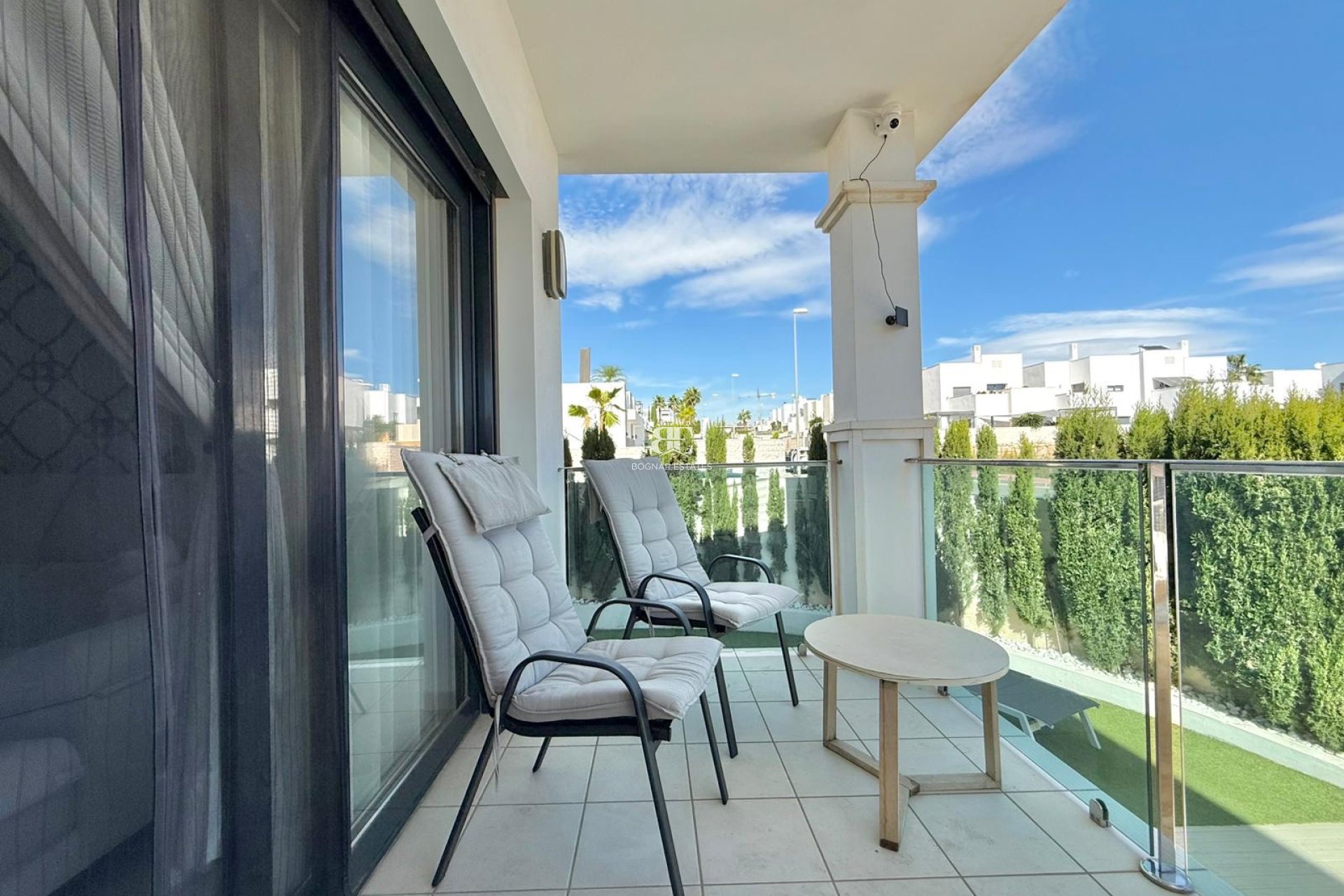 Resale - Villa -
Ciudad Quesada - Pueblo Bravo