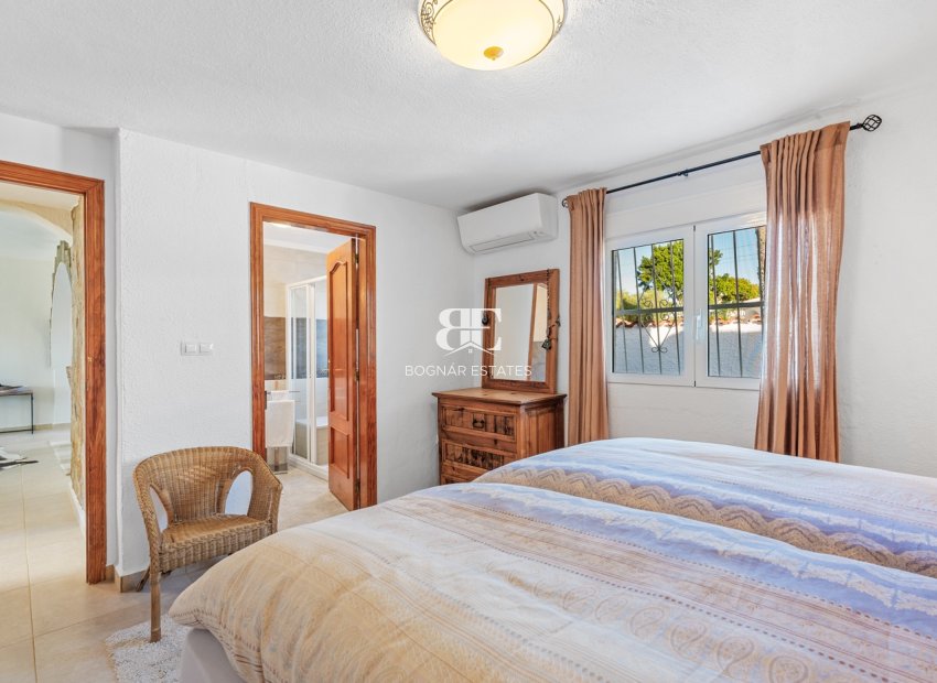 Resale - Villa -
Ciudad Quesada - Rojales