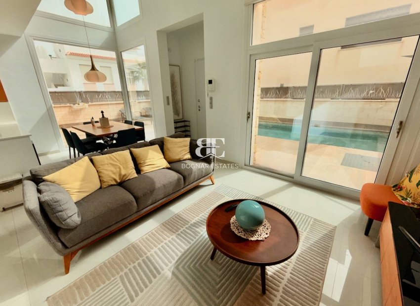 Resale - Villa -
Ciudad Quesada - Rojales