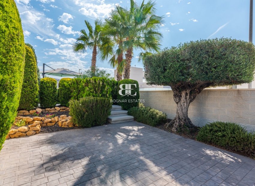 Resale - Villa -
Ciudad Quesada - Rojales