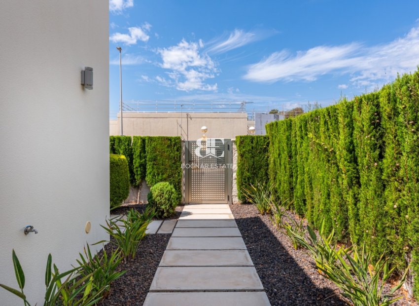 Resale - Villa -
Ciudad Quesada - Rojales