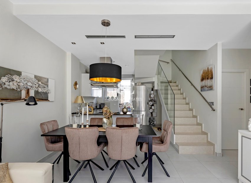 Resale - Villa -
Ciudad Quesada - Rojales