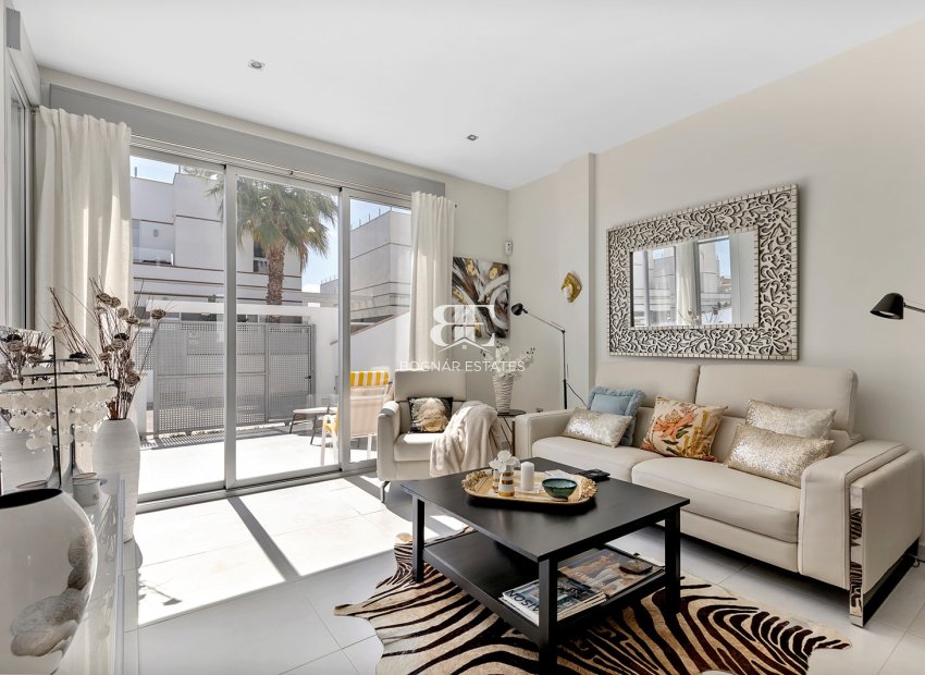Resale - Villa -
Ciudad Quesada - Rojales