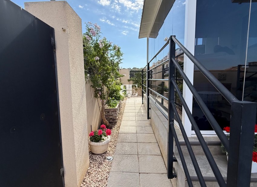 Resale - Villa -
Ciudad Quesada - Rojales