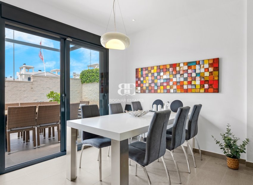 Resale - Villa -
Ciudad Quesada - Rojales