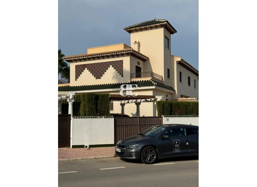 Resale - Villa -
Ciudad Quesada - Rojales