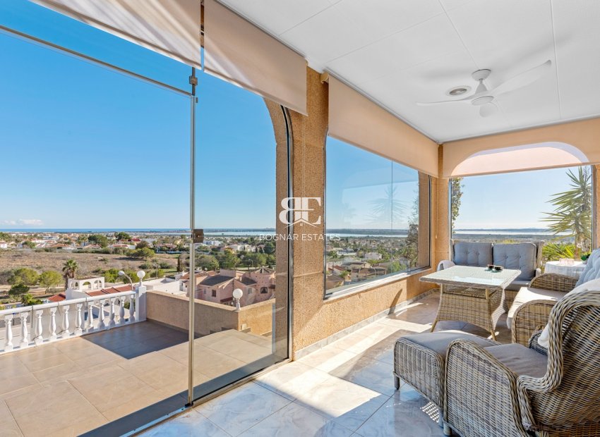 Resale - Villa -
Ciudad Quesada - Town Center