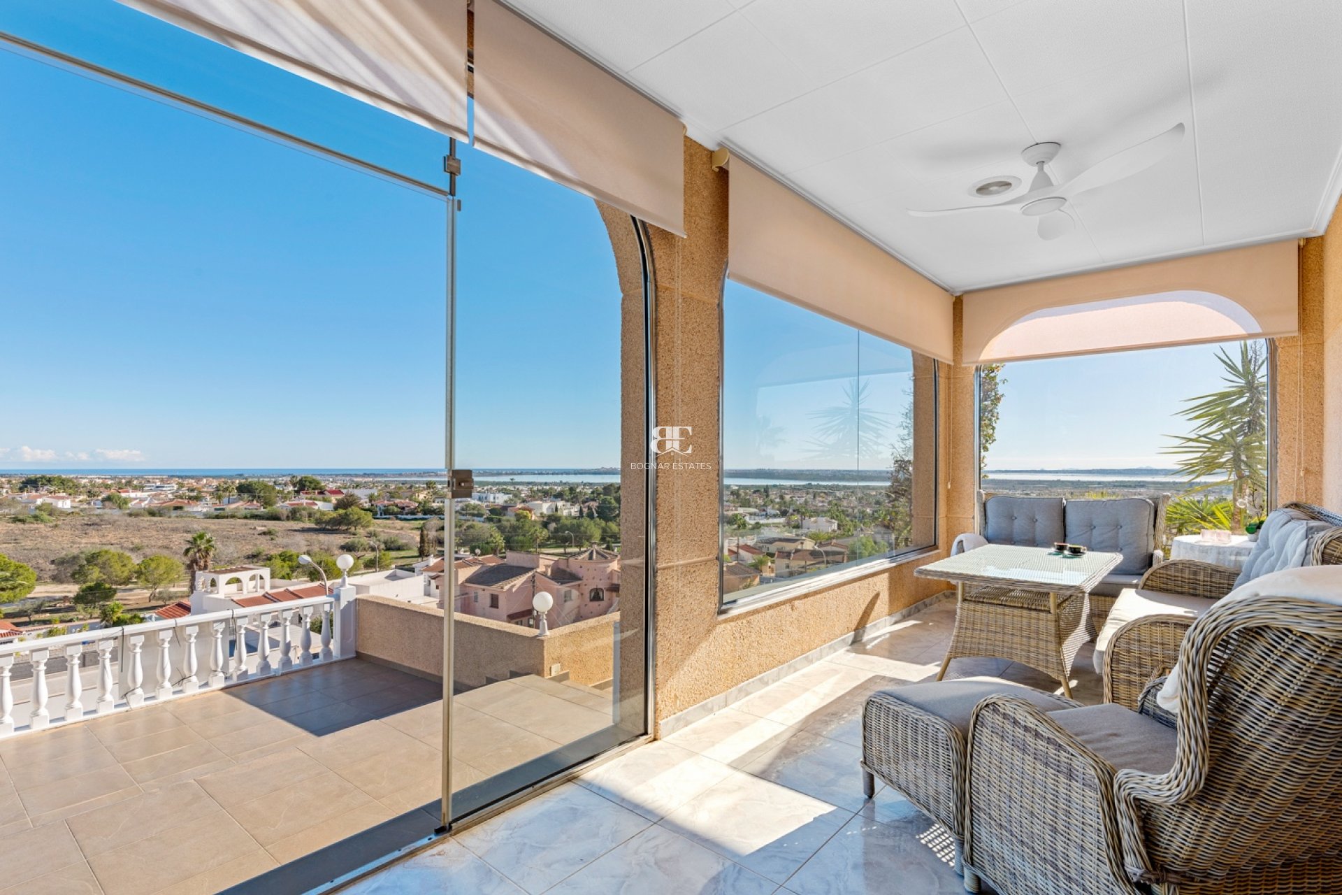 Resale - Villa -
Ciudad Quesada - Town Center
