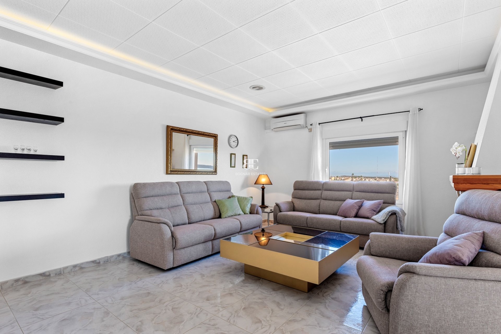 Resale - Villa -
Ciudad Quesada - Town Center